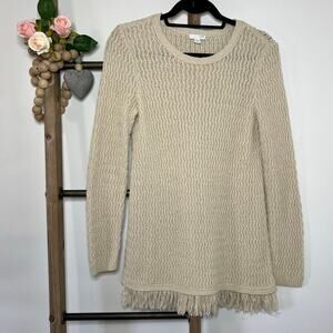 J Jill Oatmeal Long Sleeve Knit‎ Crew Neck Sweater with Fringe Size XS